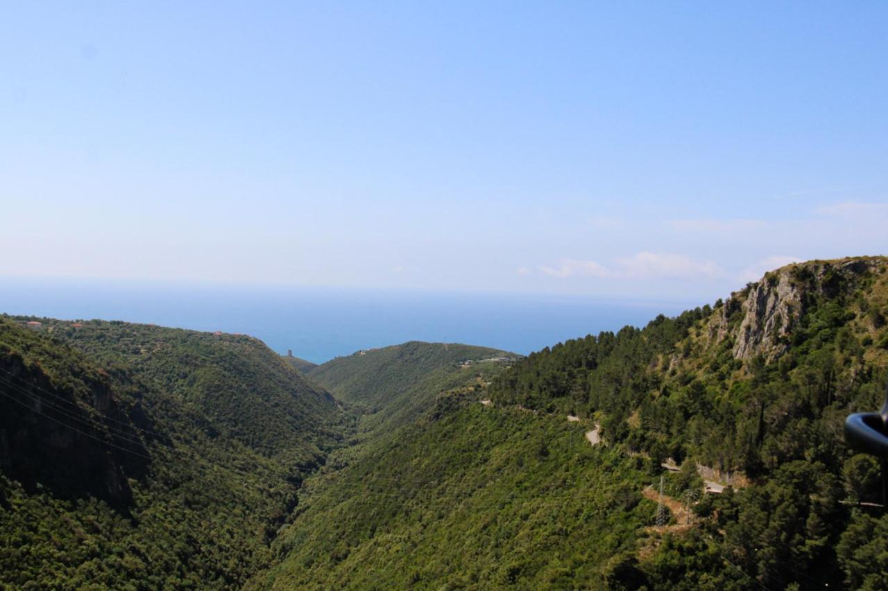 Affittacamere Pantaleone Camerota Buitenkant foto
